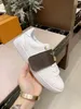 Men Casual shoes women Travel 100% leather lace-up sneaker fashion lady designer Running Trainers Letters woman shoe Flat Printed gym sneakers Large size 35--39--41-45