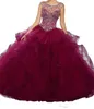 Bury Quinceanera klänningar Juvelhals Masquerade Ball Crystals Pärled Corset Organza Ruffles Golvlängd Långt Sweet 16 Prom -klänningar