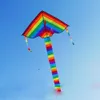 Kolorowe Rainbow Long Long Ogon Nylon Latający Latające zabawki dla dzieci Kids Stunt Kite Surfuj bez baru i linii