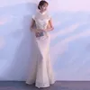 Blanc broderie sirène chinois Sexy paillettes fête orientale femme Cheongsam scène spectacle Qipao élégant célébrité Banquet robes