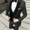 2020 Designer Black Groom Tuxedos Mens wedding Suits Velevt Peaked Lapel Man Blazer Jackets Three Pieces Groomsmen Evening Prom Party Gowns