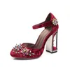 Hot Sale-Spring Summer New High Heeled Bröllop Bröllop Klänning Skor Rhinestone Velvet Kvinnor Pumpar Retro Skor