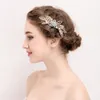 Partihandel-Leaf Exquisite Hair Clip Pearl Bridal Comb Hair Accessories Wedding Smycken Handgjorda Kvinnor Huvudbonader Klipp