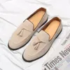 Designer Luxury Men loafers lägenheter Suede Tassel Dress Shoes Oxfords Slip-On Breattable Homecoming Party Christmas Shoes Plus Size 38-45