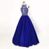 Royal Blue Prom Homecoming Robes A-ligne Halter Décolleté Keyhole Dos Nu Or Perlé Cristal Satin Robes Longues Tenue De Soirée Formelle Pas Cher