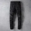 Nieuwste heren rits noodlijdende zwarte jeans modeontwerper slim fit gewassen motorfiets denim broek panelen hiphop bikerbroek P224E