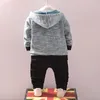 2019 yeni stil İlkbaharSonbahar pamuk Fermuar Hoodies pentagram desen ceket uzun kollu ve pantolon ile erkek ve kız için üç adet