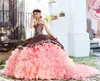 Mexicano quinceanera luxo bordado quinceanera vestidos 2023 coral rosa babados em camadas saia princesa doce 15 meninas vestido de baile 269k