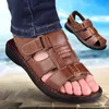 여름 남자 진짜 가죽 샌들 가죽 해변 신발 새로운 캐주얼 편안한 통기성 멋진 슬리퍼 무료 교통
