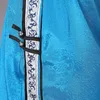 Traditionelle mongolische Kleidung Männer Festival Bühnenkleidung Grasland-Stil Cheongsam Stickerei Qipao Mandarinkragen Robe Männliches orientalisches Kleid