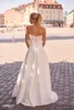 Abiti da sposa in pizzo scintillante Illusio Sweetheart Appliqued A Line Abiti da sposa Sweep Train Plus Size Abito da sposa senza schienale Boho