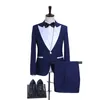 2020 Silver Grå Velvet Rökning Jacka Män Passar Peaked Lapel Groom Dress Prom Best Man Blazer Slim Fit Men Bröllopskläder Tuxedo