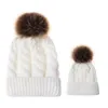 2pcs föräldrars barn hatt varmare, mor älskling dotter / son vinter varm stickad hatt familj virka beanie skidlock