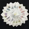 Kvinnors bomullshanddukblomma broderade med spets damer hankies 1222325