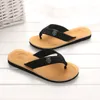 Kesmall Summer Beach Slippers Men Flip Flops عالية الجودة من الصنادل الشاطئية Zapatos Hombre الأحذية غير الرسمية بالجملة WS3211