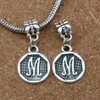50 stks / partij Antieke zilveren initiële alfabet schijf "M" charme hangers voor sieraden maken armband ketting DIY accessoires 14.8x30.8mm A-397A
