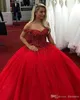 Red Ball Gown Quinceanera Dresses Elegant Off the Shoulder Beaded Crystals Lace Up Sweet 15 Prom Dresses vestidos de festa EE