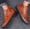 Homens Casual Sapatos de couro de Moda apartamento confortável Botas Homens Lace-up sapatos de couro de luxo Outono-Inverno masculino da sapatilha Caminhando Carregadores
