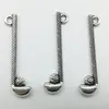 100 unids/lote, colgante de aleación de palo de Golf, joyería Retro, llavero DIY, colgante de plata antigua para pulsera, pendientes, collar, 32x8mm