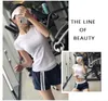 Yaz seksi kısa kollu kadın hızlı kuruyan fitness giyim sıkı yoga çalışıyor Üst yarı kollu ince spor tişört