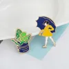 Mignon dessin animé fille avec parapluie en métal Kawaii émail Pin Badge boutons broche chemise Denim veste sac broches décoratives pour femmes filles