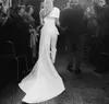 Une ligne une épaule robes de mariée combinaison doux Satin plissé robes de mariée réception de mariage Vestidos De Novia Robes De Mari￩e