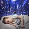 360-Grad-romantischer Raum, der Universumsternprojektorlicht-Sternenhimmelmondnachtprojektorkind-Schlafzimmerlampenweihnachten dreht