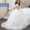 2020 Cheap bianco avorio Flower Girl Dress Trailer Puffy Wedding Party Dress Girl Prima Comunione Eucaristia ha frequentato la principessa La246r