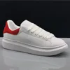 2021 Designer Mannen Vrouwen Casual Schoenen Zwart Wit Rood Goud Leer Platte Modeontwerpers Trainer Sneakers Maat 36-44