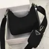 Ny Damväska Lyxig Crossbody Messenger Axelväskor Bra kvalitet Designer Portmonnä Handväska Dam Handväska194E