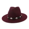 Trend Rivet Gürtel Dekor Plain Wollfilz Jazz Fedora Hut für Männer Frauen Unisex Flache Krempe Panama Gambler Hüte Caps Gentleman Trilby5934788