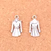 74pcs Charms soprabito cappotto trench antico argento placcato pendenti che fanno gioielli fatti a mano in argento tibetano fai da te 23 * 11mm