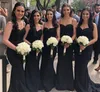 Nya Billiga Black Bridesmaids Dress Mermaid Spaghetti Strap Backless Appliques Top Long Maid of Honor Gowns Gothic Wedding Guest