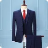 Navy Blue Lattice Groom Tuxedos Peak Lapel Groomsman Wedding Tuxedos Mężczyźni Prom Party Jacket Blazer 3 szt. Garnitur (kurtka + spodnie + krawat + kamizelka) 87