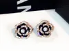 Pendientes de tuerca de diamantes de Camelia para mujer y niña, diseño clásico de lujo, súper brillantes, elegantes y hermosos, 2502348