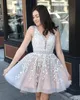 V Neck Lace A-Line Short Homecoming Dresses Tulle Applique Knee Length Short Prom Dresses Plus Size Vestidos De Festa BM0987