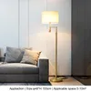 단순한 현대 바닥 램프 고급 스탠딩 라이트 램프 조정 스포트라이트 홈 데코 소파 읽기 스터디 룸 새로운 도착