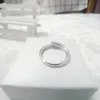All'ingrosso-Nuovo arrivo delle donne di diamante della CZ meteora Anelli con confezione regalo originale per 925 Sterling Silver Ring Set aperto