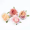 100pcs 실크 장미 웨딩 브로치 꽃 벽 인공 꽃 가정 장식 액세서리 스크랩북 장식 꽃 화환