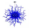 Modern minimalistisch ontwerp LED-lichtbron Hoogwaardige hedendaagse Europese Italiaanse stijl Blauwe handgeblazen kroonluchter van Murano-glas
