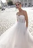 2019 Nuovi abiti da sposa Sexy Sweetheart Abiti da sposa in pizzo Saudi arabo Sweep treno Backless Wedding Dress Custom Made