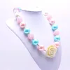 Mignon doux fleur pendentif filles collier bleu rose perle bulle gomme perles brin enfant gros collier bijoux