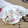 Gardenia Tazza da caffè britannica Bone China Set da tè retrò in ceramica per uso domestico creativo Tazza da tè europea