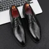 Vendita calda- Uomini Oxford in pelle Scarpe da ufficio uomini Formale Coiffeur Elegant Scarpe uomini classici Zapatos Hombre Vestir Scarpe Eleganti Uomo Bona