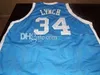 North Carolina Tar Heels College 33 Charlie Scott 34 George Lynch 42 Brad Daugherty Retro-Basketballtrikot für Herren, genähte individuelle Trikots