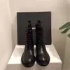 امرأة جلد أسود إيطاليا آن الإصدار الجديد Demeulemeester ربط الحذاء حتى الكاحل أحذية القوطية جلدية حقيقية أحذية مصنع أحذية الأصلي