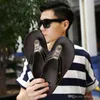 와이드 평면 미끄러운 두꺼운 샌들 플립 비치 슬리퍼를 퍼 무료 배송 디자이너 슬리퍼 브랜드 남성 가죽 샌들 신발 여름 슬라이드