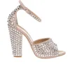 Tachonadas de plata Remaches Tacones en bloque Sandalias de mujer Beige Tobillo Hebilla Correa Mujeres Bombas Peep Toe Tacones altos Zapatos de mujer