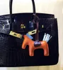 Ornaments Söt Ponny Läder Tassel Väska Hängsmycke Creative Fashion Present Key Chain Hänge