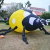 Gesimuleerde opblaasbare lieveheersbeestje 3m/4,5 m lengte gigantische insectenmodel gele gebladerde kever met een koepelachtige rug voor dierentuin en parkdecoratie